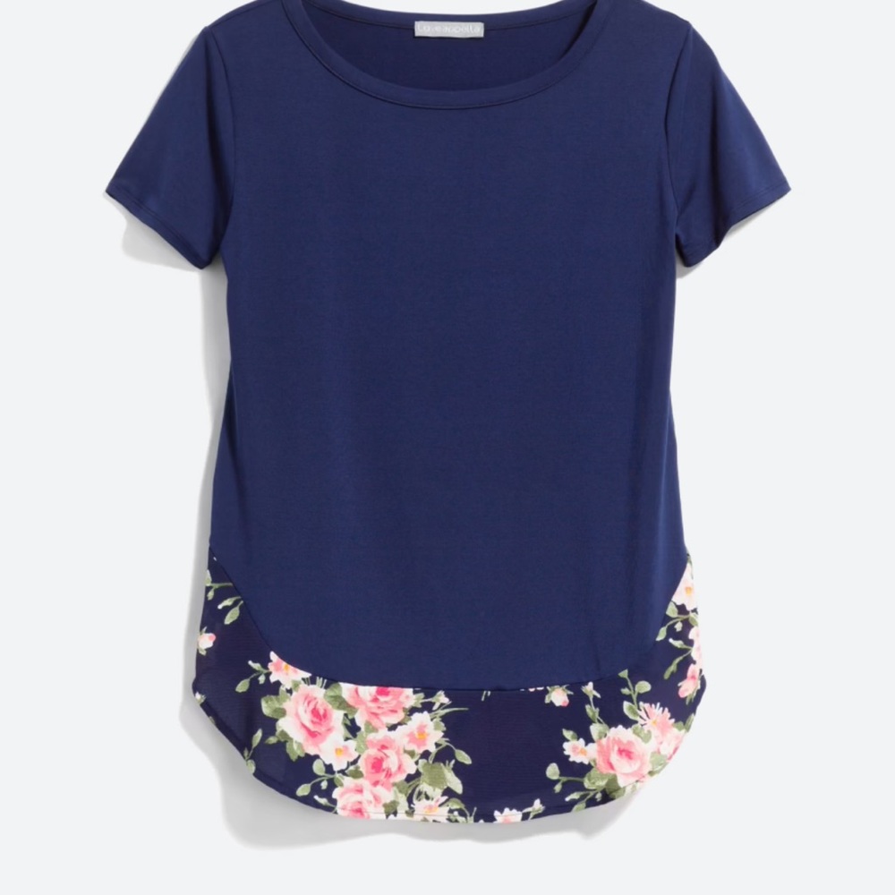 Loveappella// Harriet Woven Hem Tshirt